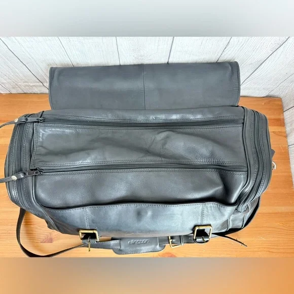 Vintage ELLINGTON The Original RucksackCompany Italian Leather Duffle Bag
